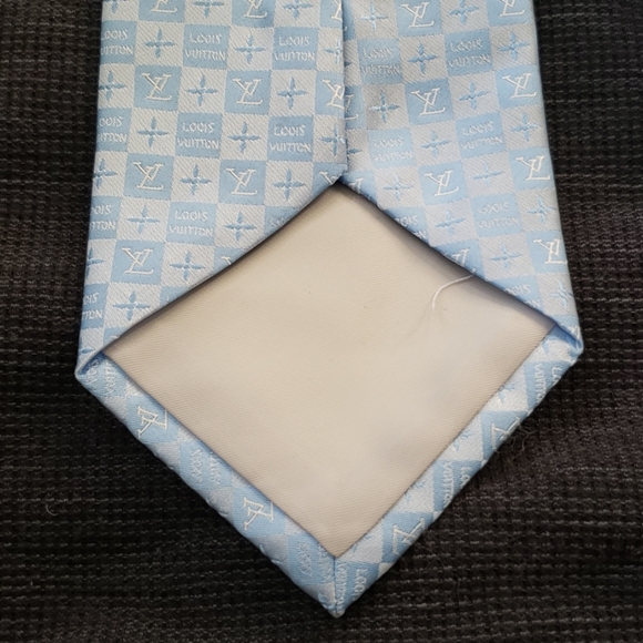 Louis vuitton paris necktie - Picture 4 of 4